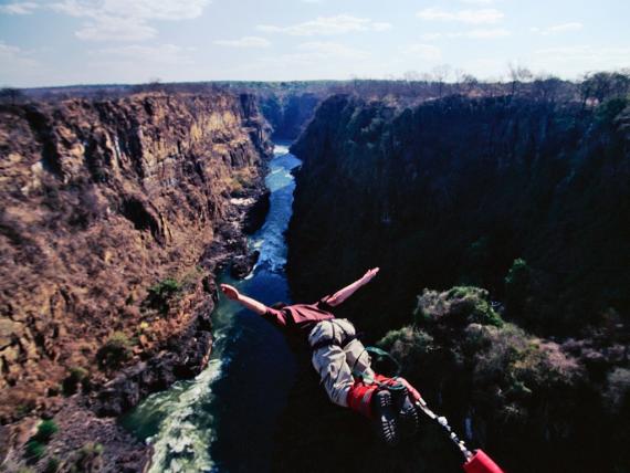 Saut à l'élastique