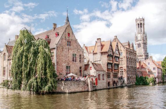 Bruges et ses canaux