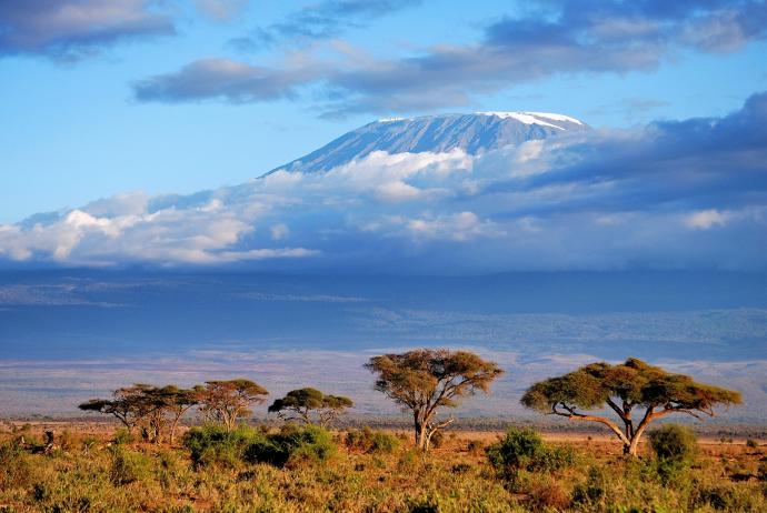 Le Kilimandjaro, plus haut sommet d'Afrique