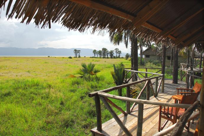 Terrasse panoramique d'un lodge du parc national du lac Manyara