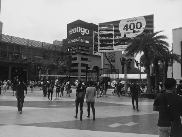 Siam Center n&b — Centre commercial Siam Center (Thaïlande)