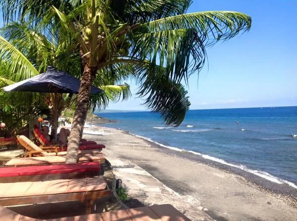 plage (Indonésie)