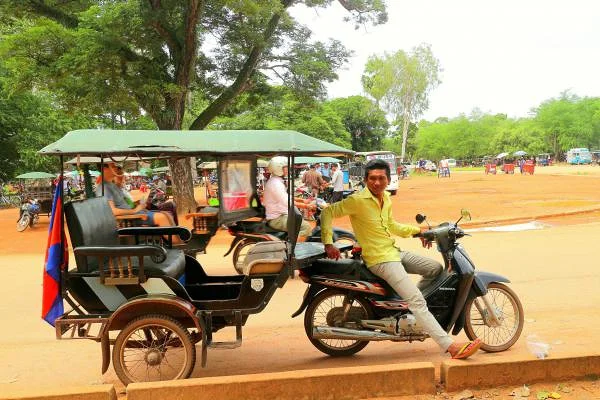 taxi taxi — Temples d'Angkor (Cambodge)