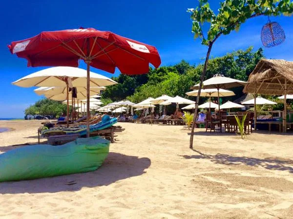 plage (Indonésie)