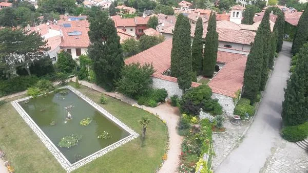 chateau duino — Duino-Aurisina (Italie)