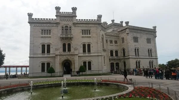 chateau miramar — Château de Miramare (Italie)