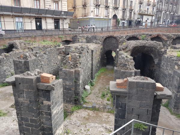 #15 Amphithéâtre romain