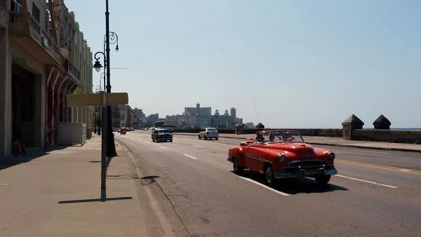 El Malecón — Malecón (Cuba)