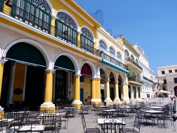 Plaza Vieja — La Havane (Cuba)