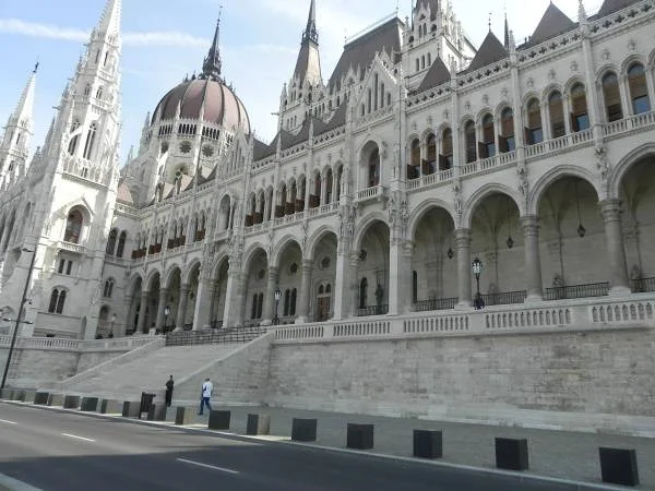 Parlement hongrois Parlement hongrois — Budapest (Hongrie)