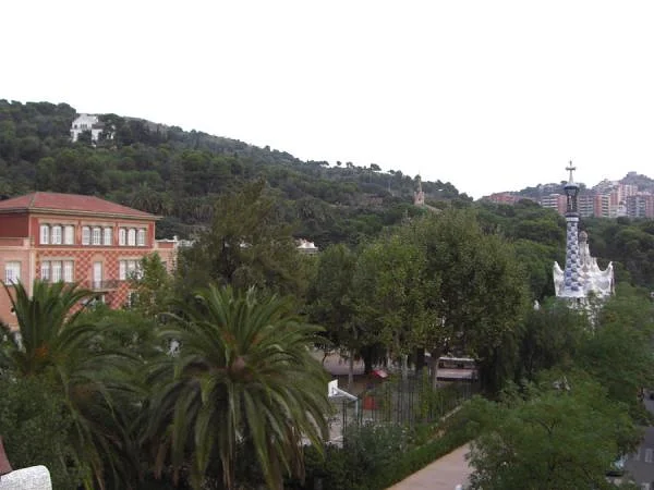 Ecole du parc Guell — Parc Güell (Espagne)