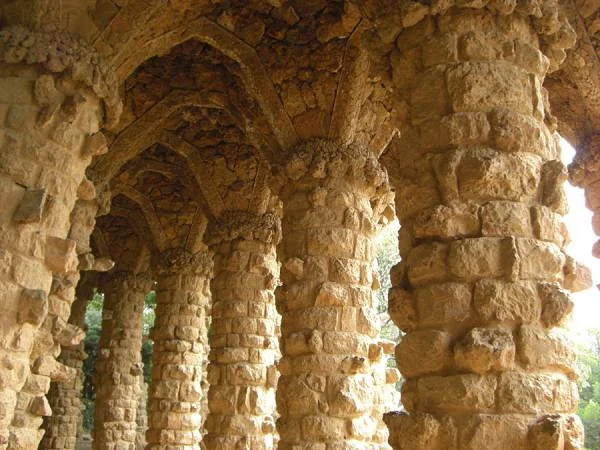 Voutes du viaduc — Parc Güell (Espagne)