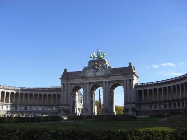 Parc du Cinquantenaire — Parc du Cinquantenaire de Bruxelles (Belgique)