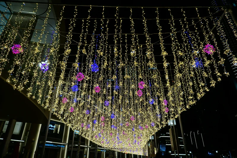 Guirlandes lumineuses — Dubaï (Émirats arabes unis)