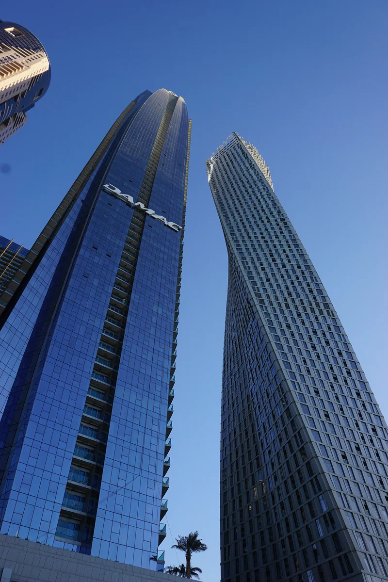 Cayan Tower — Cayan Tower (Émirats arabes unis)