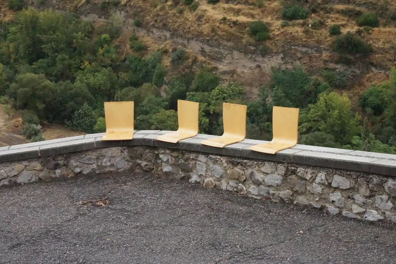 Banc sur les lacets de la montagne — Grenade (Espagne)