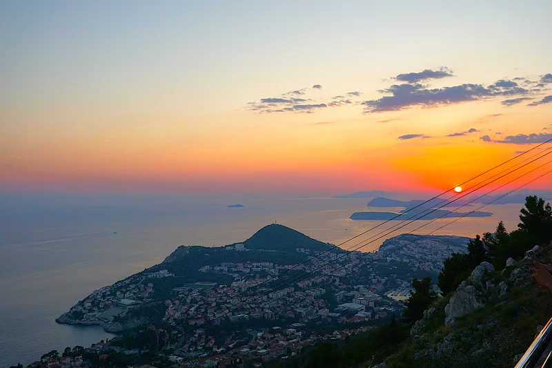 Les derniers rayons du soleil — Mont Srd (Croatie)