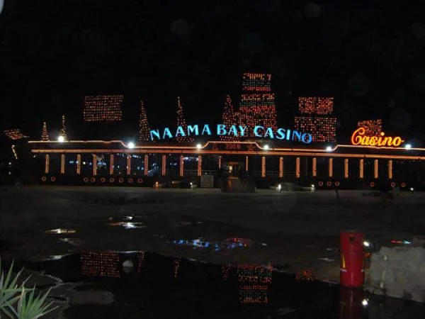Le bateau casino de Naama Bay — Plage Naama Bay (Egypte)