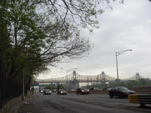 Queensbridge, aka QB Queensbridge, aka QB — New-York (Etats-Unis)