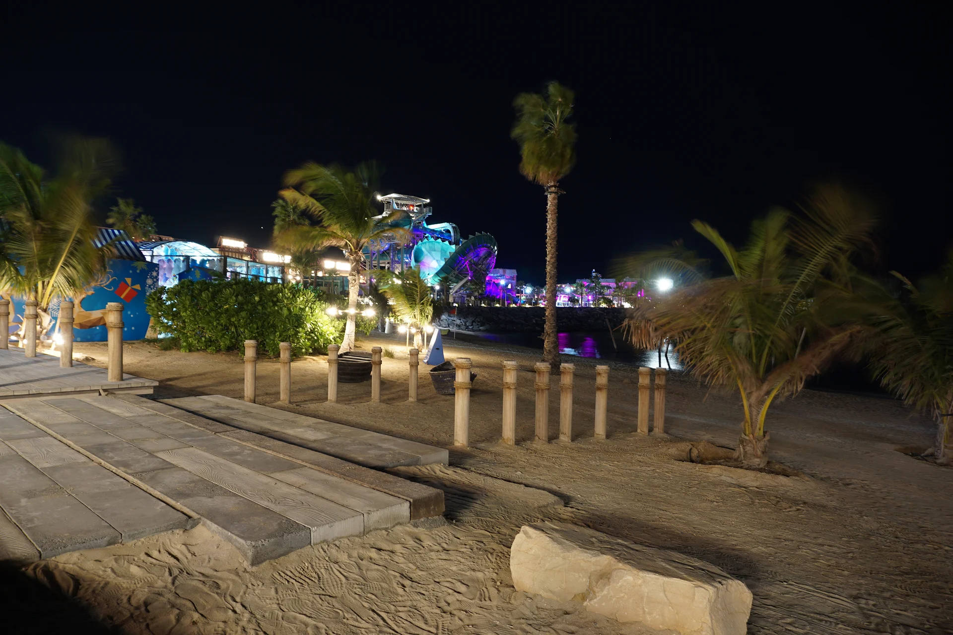 Parc Aquatique près de la Mer — Laguna Waterpark (Émirats arabes unis)