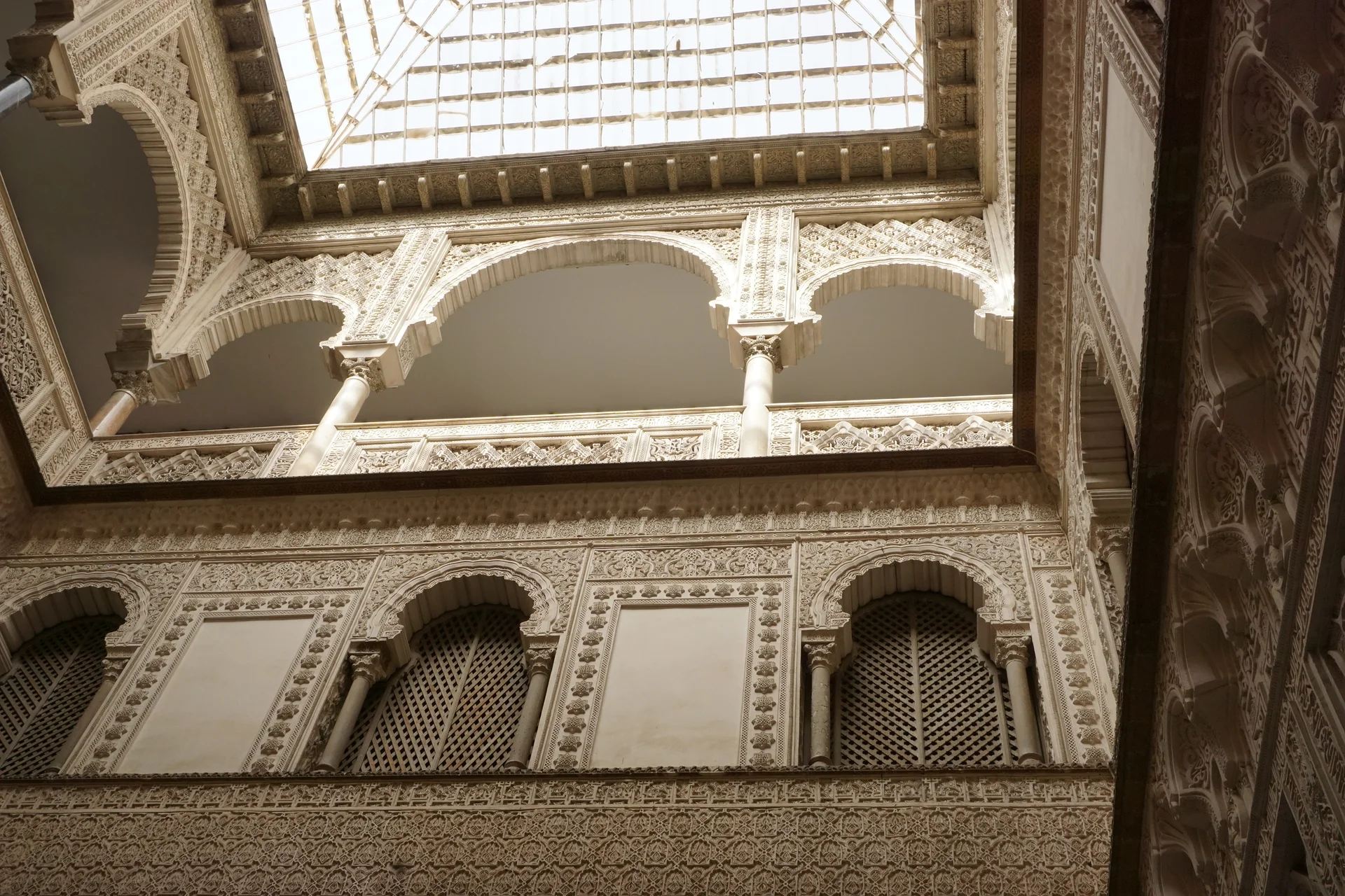 L'Alcazar de Séville L'Alcazar de Séville — Alcazar de Séville (Espagne)