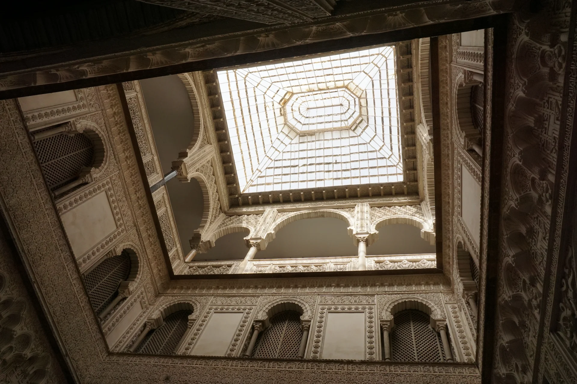 L'Alcazar de Séville L'Alcazar de Séville — Alcazar de Séville (Espagne)