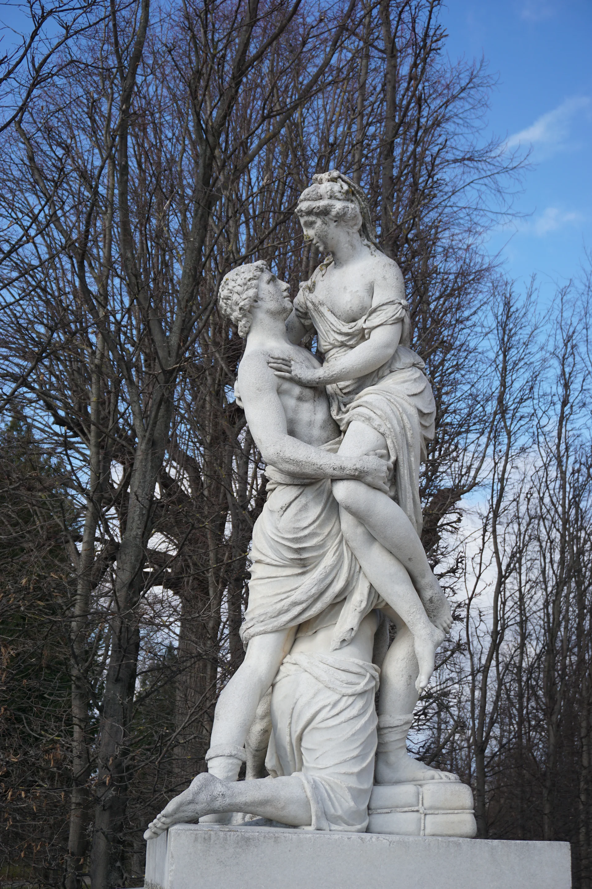 Une des statues du jardin — Palais de Schönbrunn (Autriche)