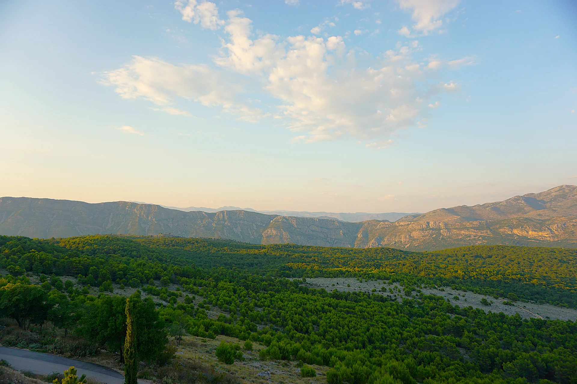 Vue vers la Bosnie Vue vers la Bosnie — Mont Srd (Croatie)