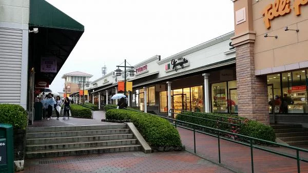 Gotemba Premium Shopping Outlet — Shizuoka (Japon)