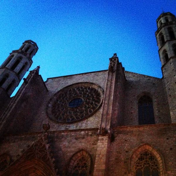 #15 Église Sainte-Marie-de-la-Mer