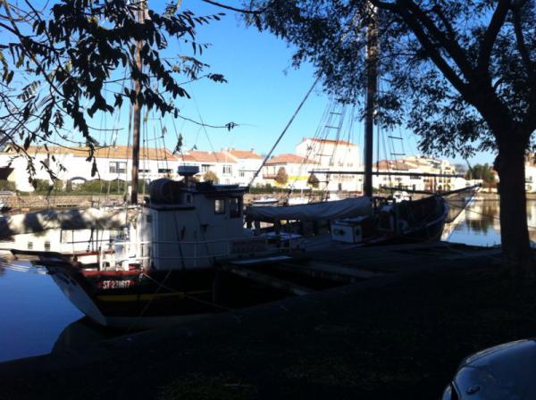 Ancien bateau à voiles