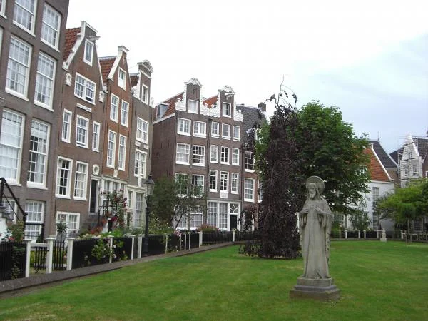 Le Béguinage (Begijnhof) — Begijnhof (Pays-Bas)
