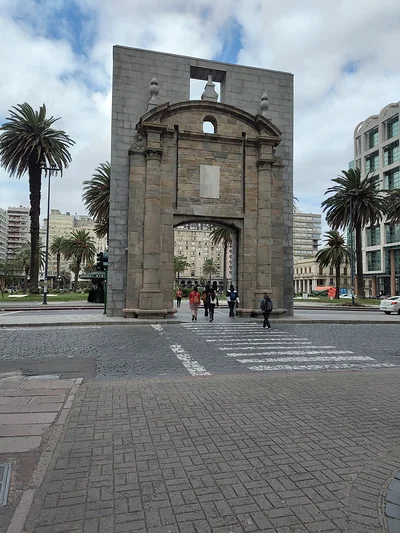 Puerta de la Ciudadela