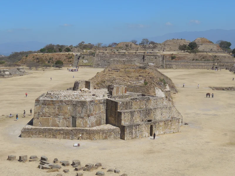 L'observatoire — Monte Albán (Mexique)