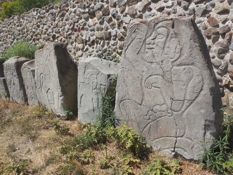 Los Danzantes — Monte Albán (Mexique)