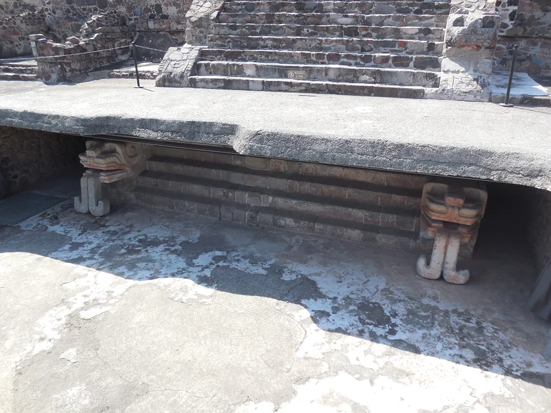 Restructuration — Site archéologique de Teotihuacan (Mexique)