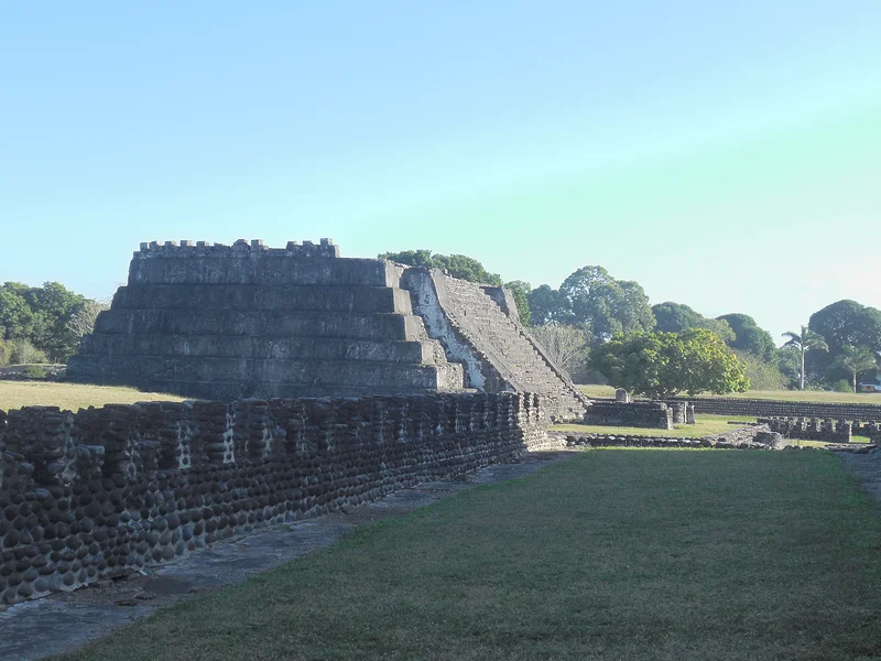 La Pyramide de la Mort (Mexique)
