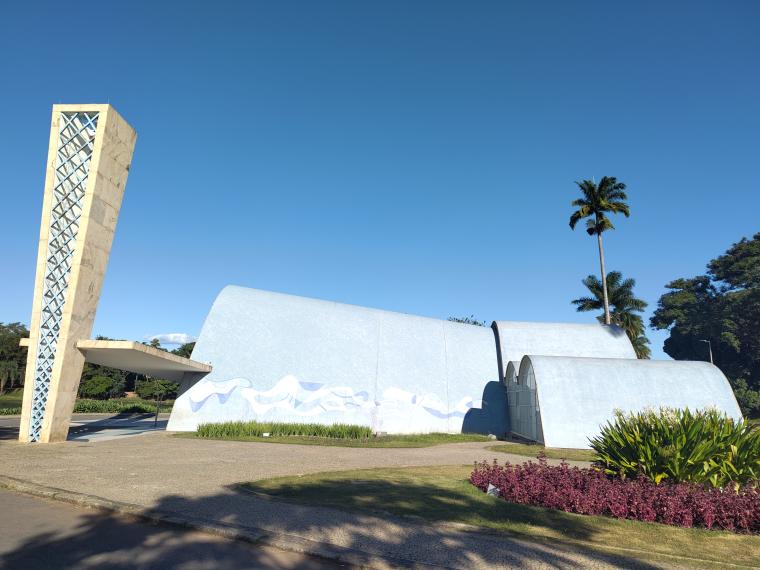 #16 Église Saint-François-d'Assise