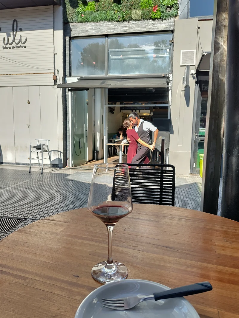 Tango — Buenos Aires (Argentine)