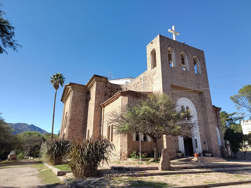 Iglesia San Antonio de Padua — Capilla del Monte (Argentine)