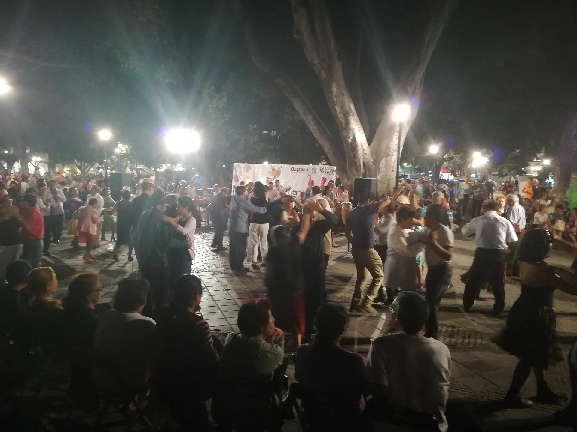 Zócalo de Oaxaca — Place Zócalo (Mexique)