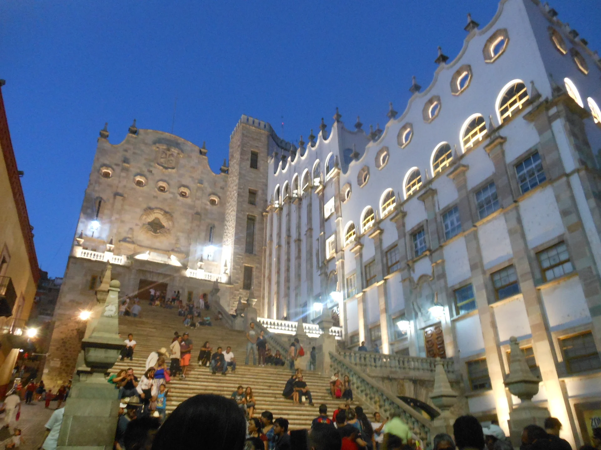 Université de nuit Université de nuit — Guanajuato (Mexique)