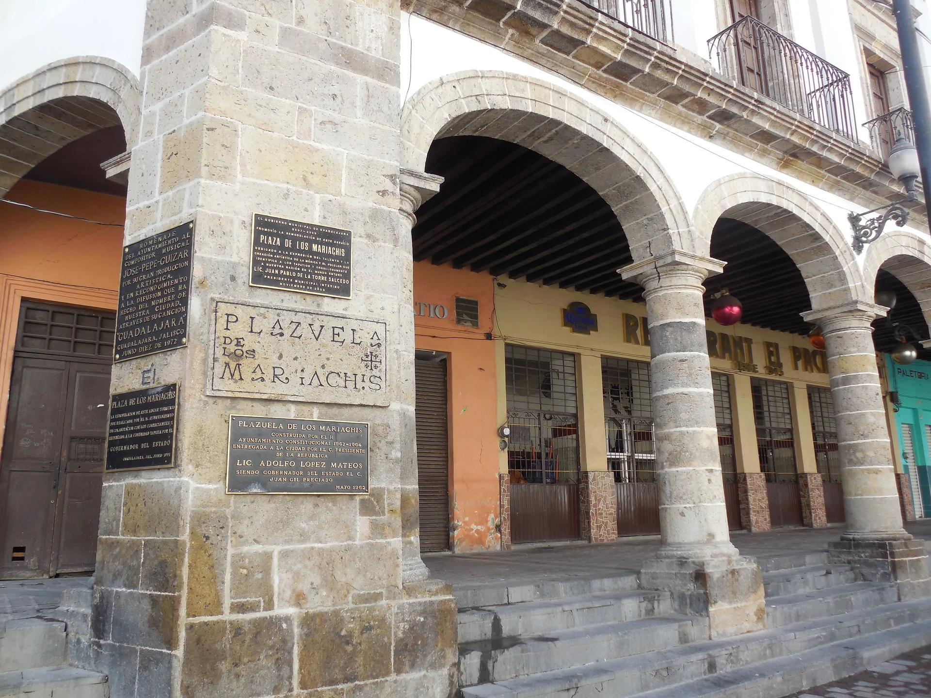 Plaza de los Mariachis Plaza de los Mariachis — Plaza de los Mariachis (Mexique)