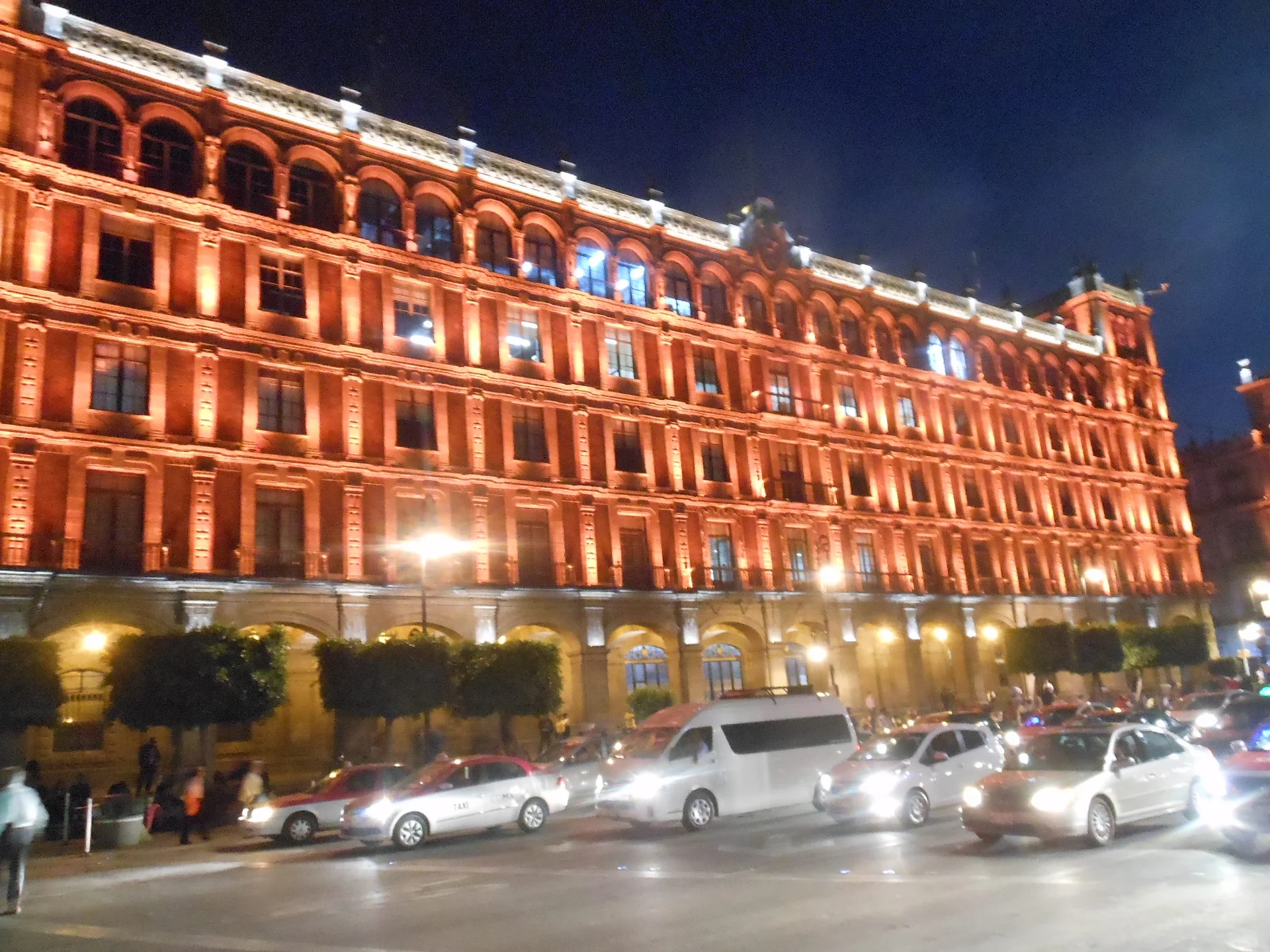Palacio del Gobierno Palacio del Gobierno — Hôtel de ville (Mexique)