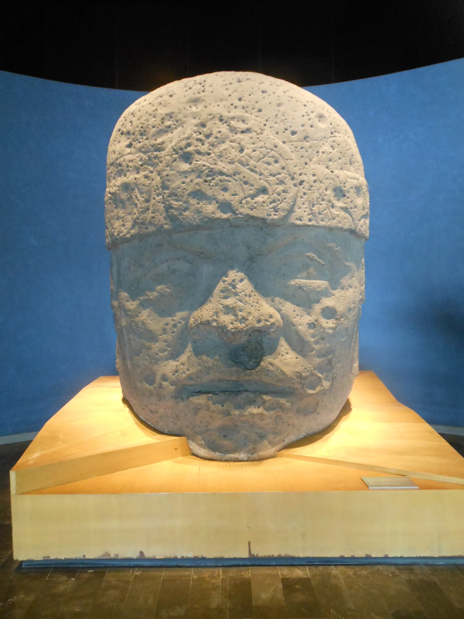 Tête olmèque Tête olmèque — Musée national d'anthropologie de Mexico (Mexique)
