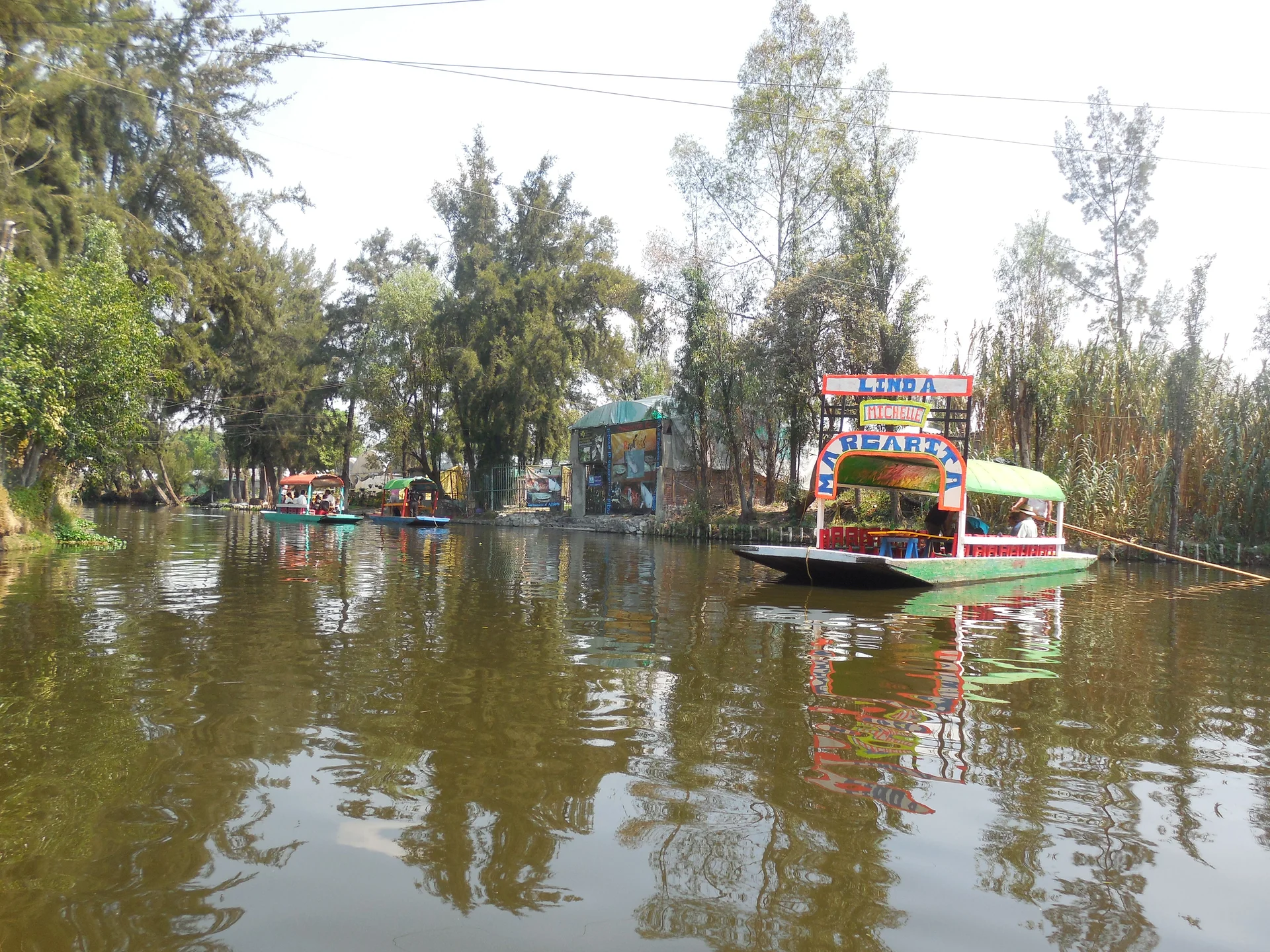 Canaux de Xochimilco Canaux de Xochimilco — Jardins flottants de Xochimilco (Mexique)