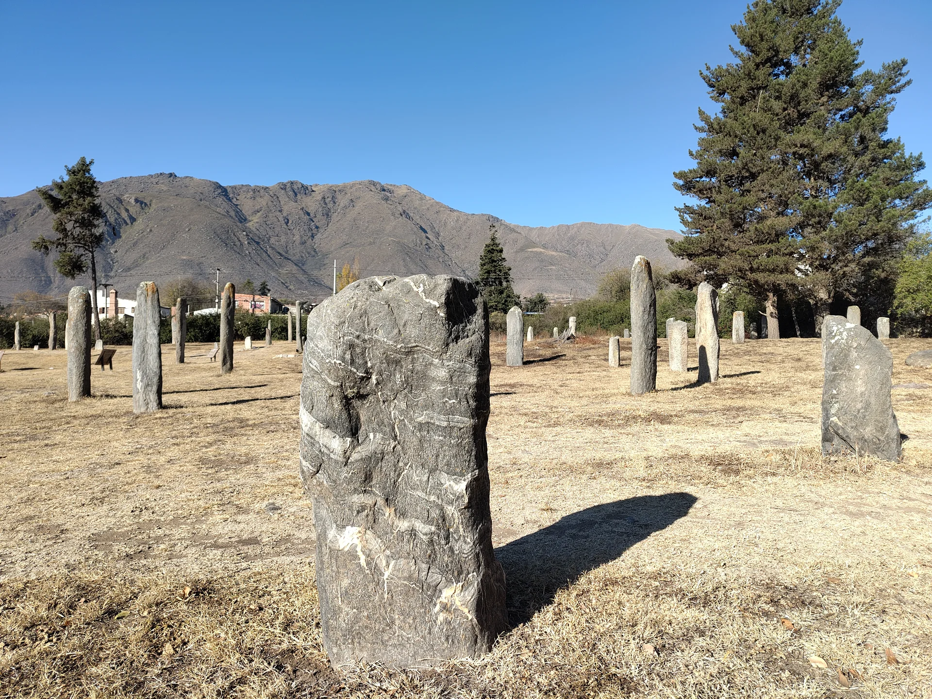 El Mollar — Réserve archéologique Los Menhires (Argentine)