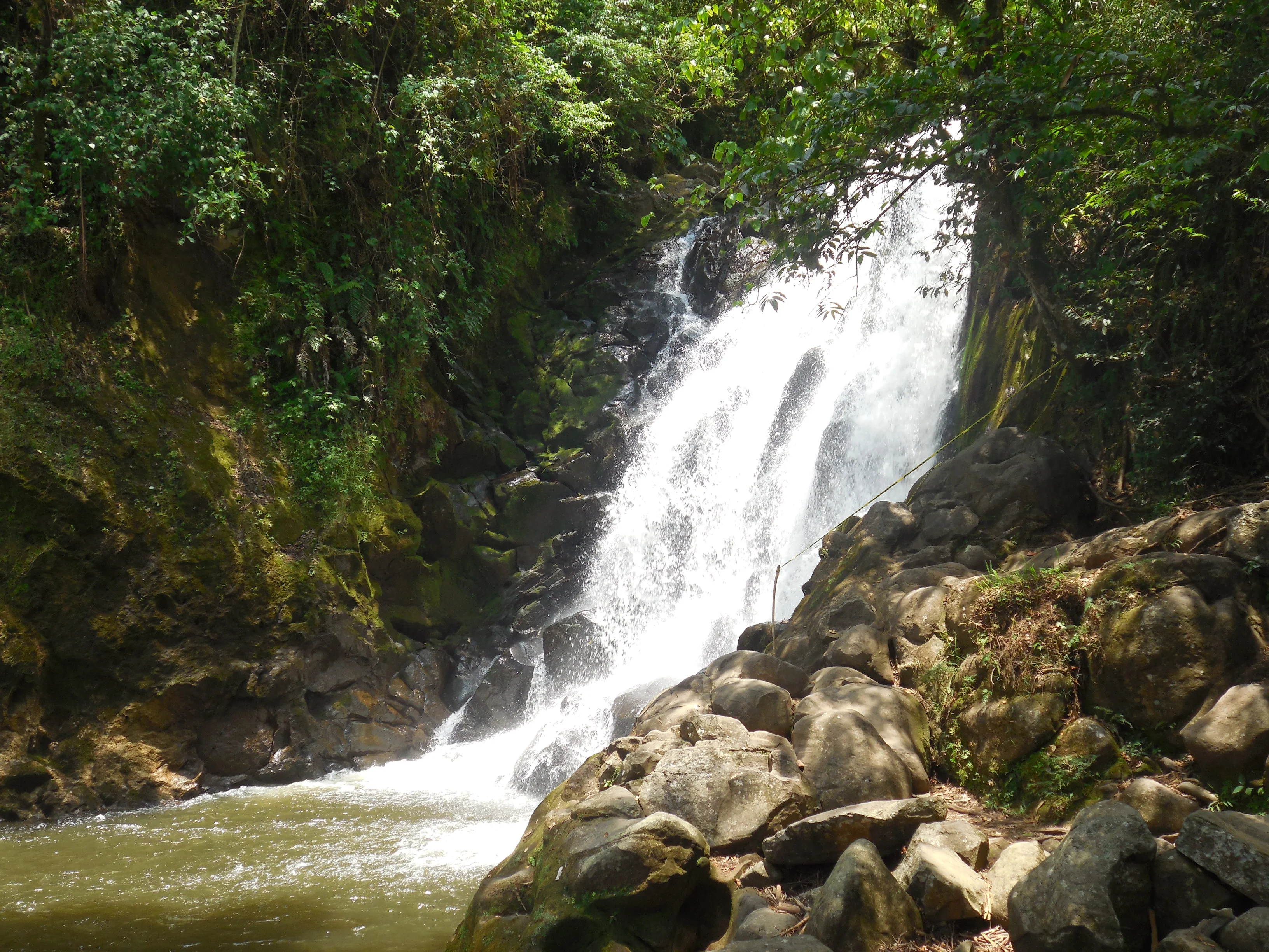 Cascade de la Monja