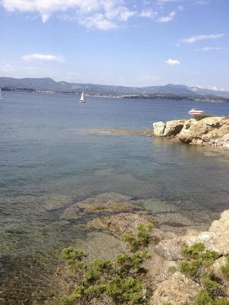 Embiez calanque