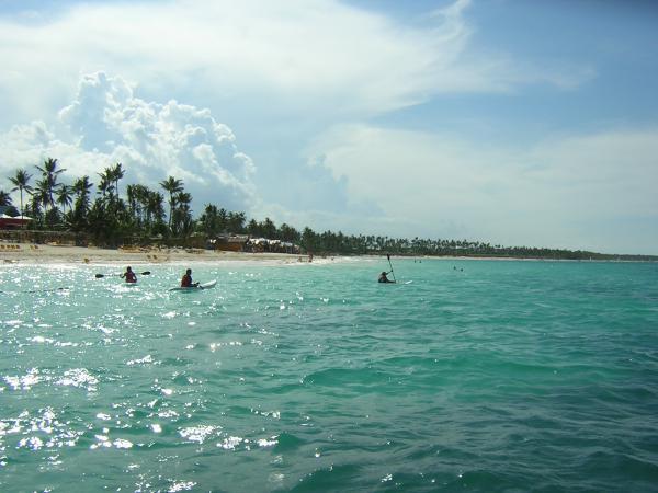 Luna del Caribe Dinner Theater